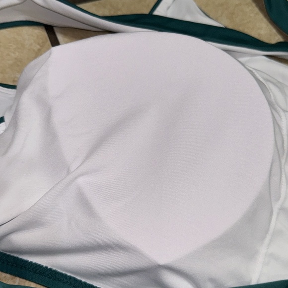 BALEAF Women's athletic cross back swim top size 38 - Picture 6 of 8